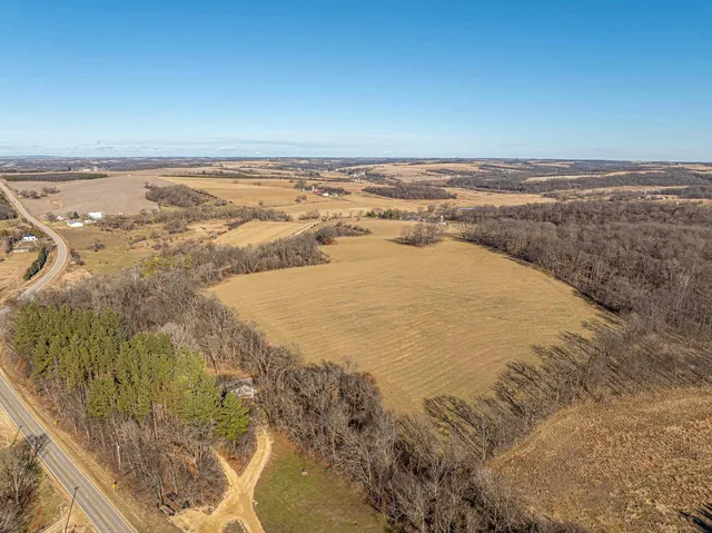 $1,275,000 | 1693 Sawmill Road, Argyle, WI 53504