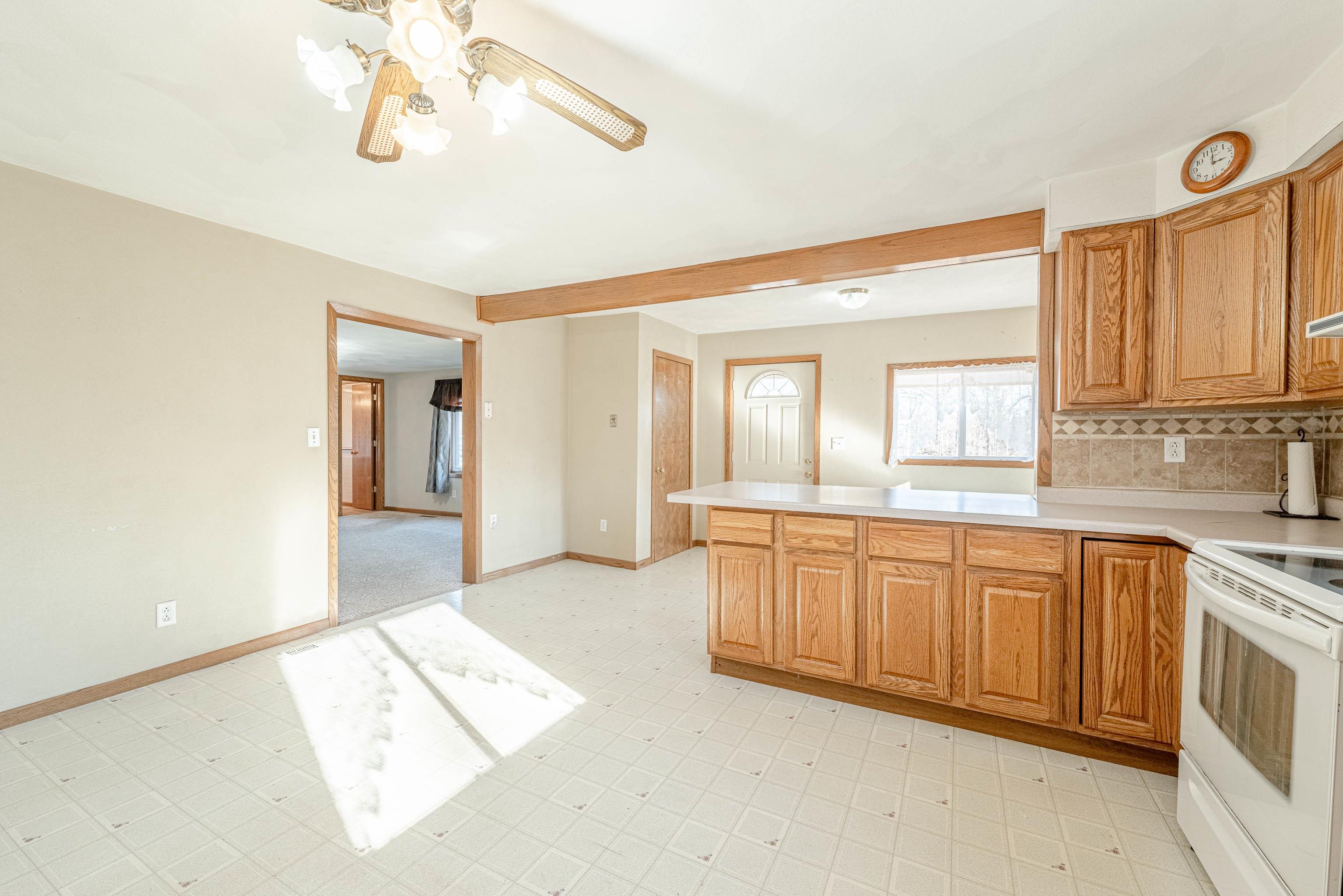 1693 Sawmill Road Argyle, WI 53504 - Photo 9 of 80