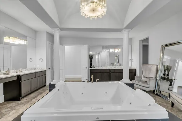 $2,149,900 | 19718 Cherrywood Bend Drive, Cypress, TX 77433