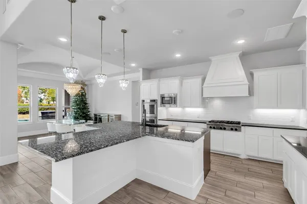 $2,099,900 | 19718 Cherrywood Bend Drive, Cypress, TX 77433