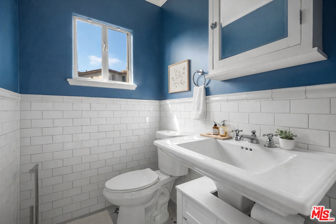 3617 Homeway Drive View Park, CA 90008 - Photo 29 of 58