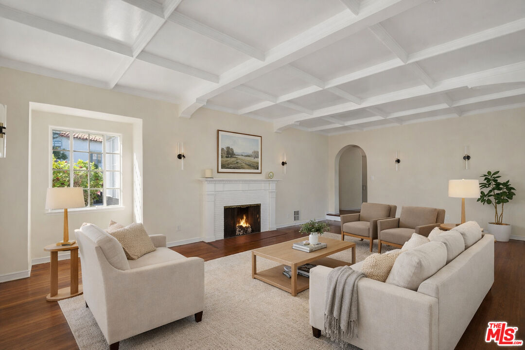 3617 Homeway Drive View Park, CA 90008 - Photo 4 of 58