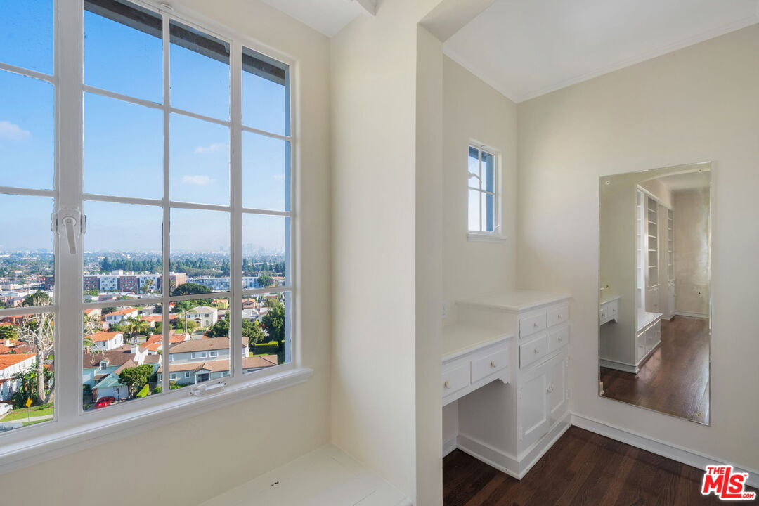 3617 Homeway Drive View Park, CA 90008 - Photo 41 of 58