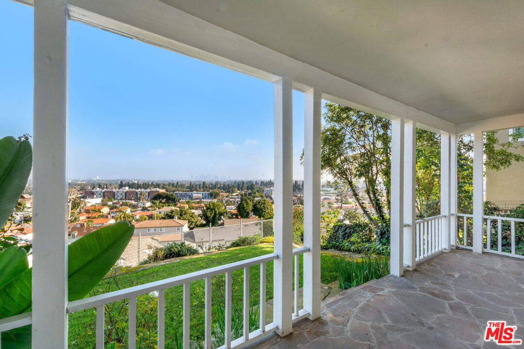 3617 Homeway Drive View Park, CA 90008 - Photo 55 of 58