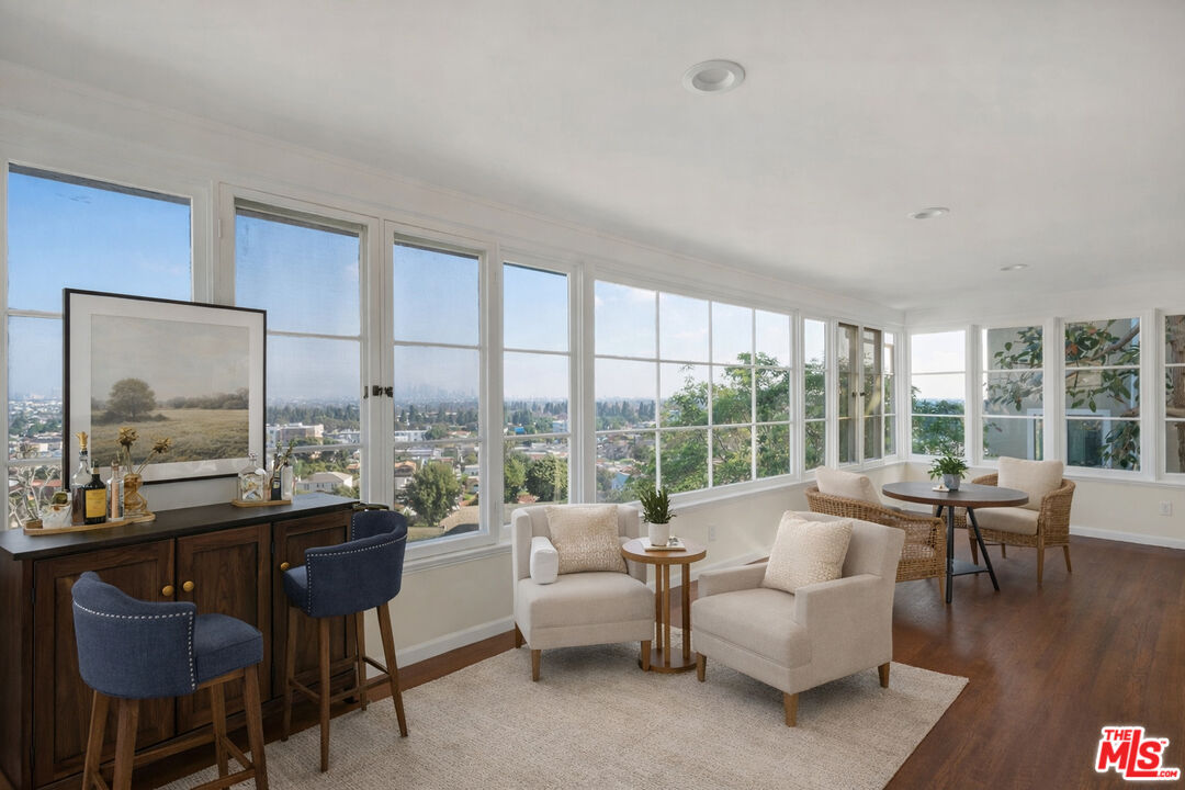 3617 Homeway Drive View Park, CA 90008 - Photo 7 of 58