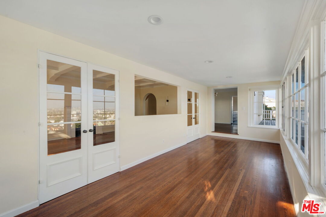 3617 Homeway Drive View Park, CA 90008 - Photo 9 of 58