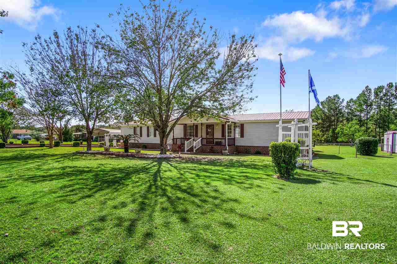 23587 Cumberland Road Robertsdale, AL 36567 - Photo 2 of 36