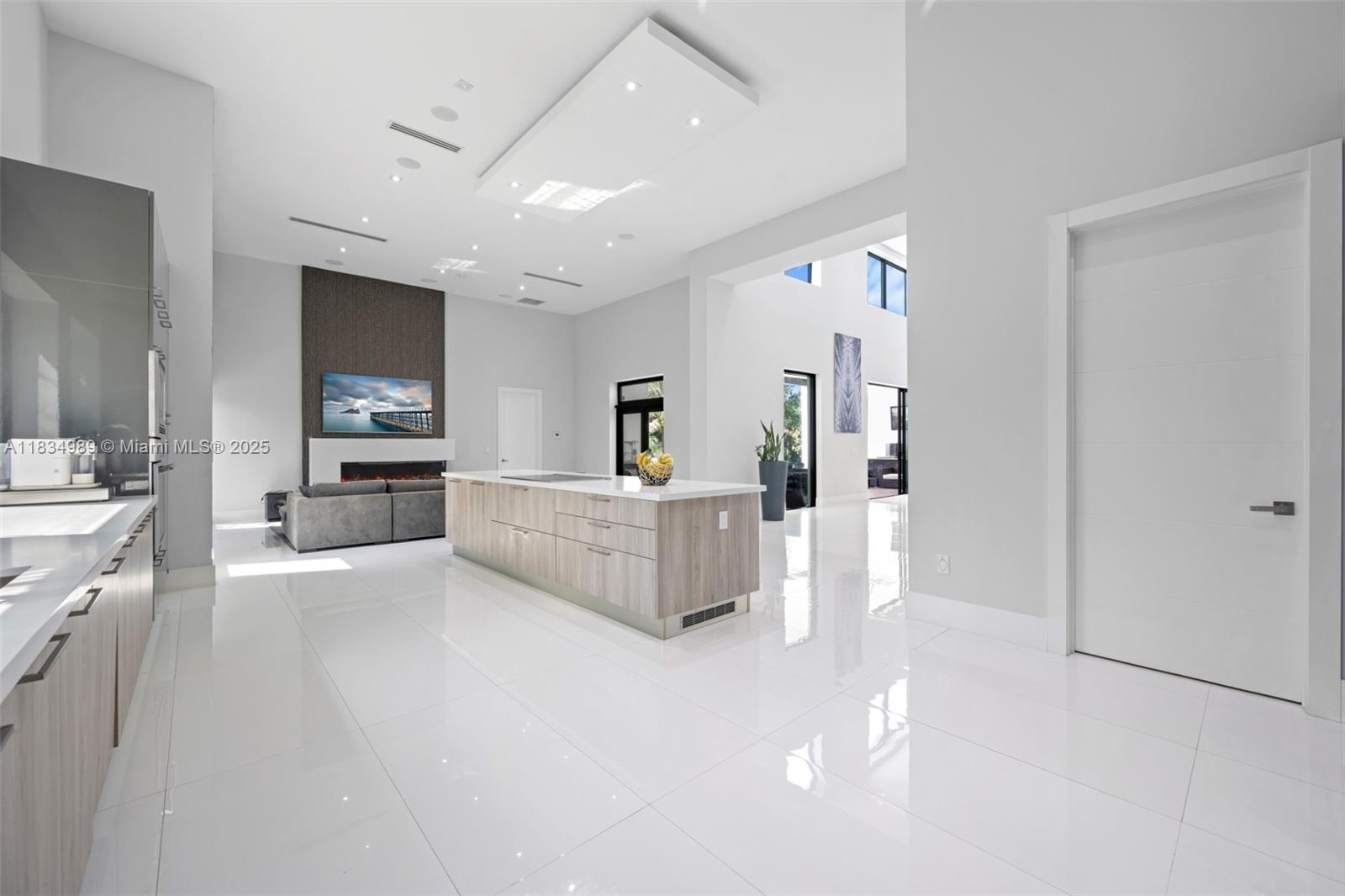 11350 Northwest 8th Street Plantation, FL 33325 - Photo 14 of 68