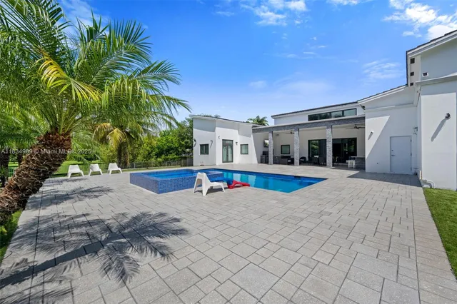 $4,495,000 | 11350 Northwest 8th Street, Plantation, FL 33325