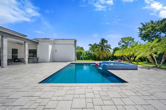 $4,495,000 | 11350 Northwest 8th Street, Plantation, FL 33325