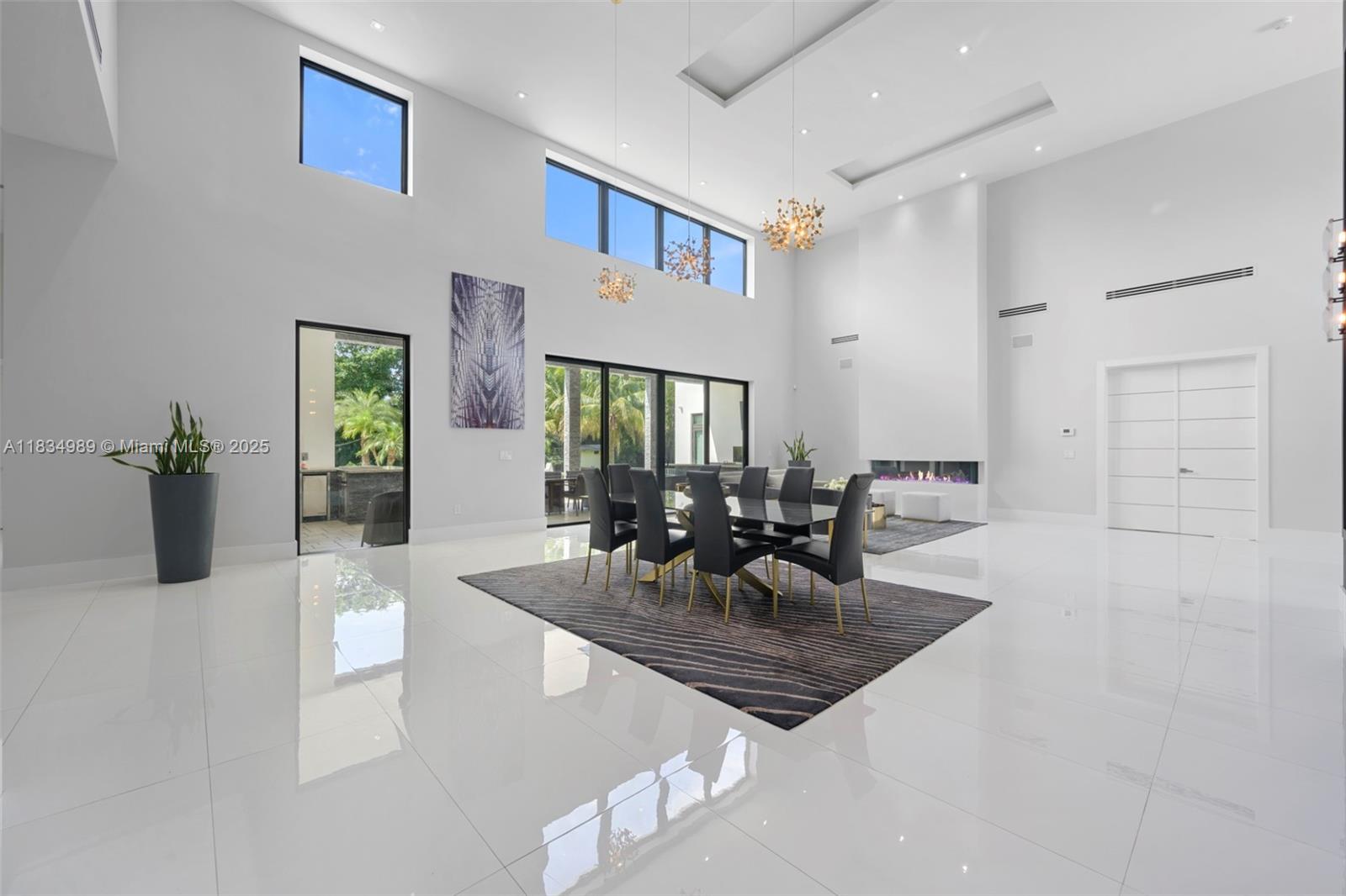 11350 Northwest 8th Street Plantation, FL 33325 - Photo 7 of 68 a view of kitchen with dining area