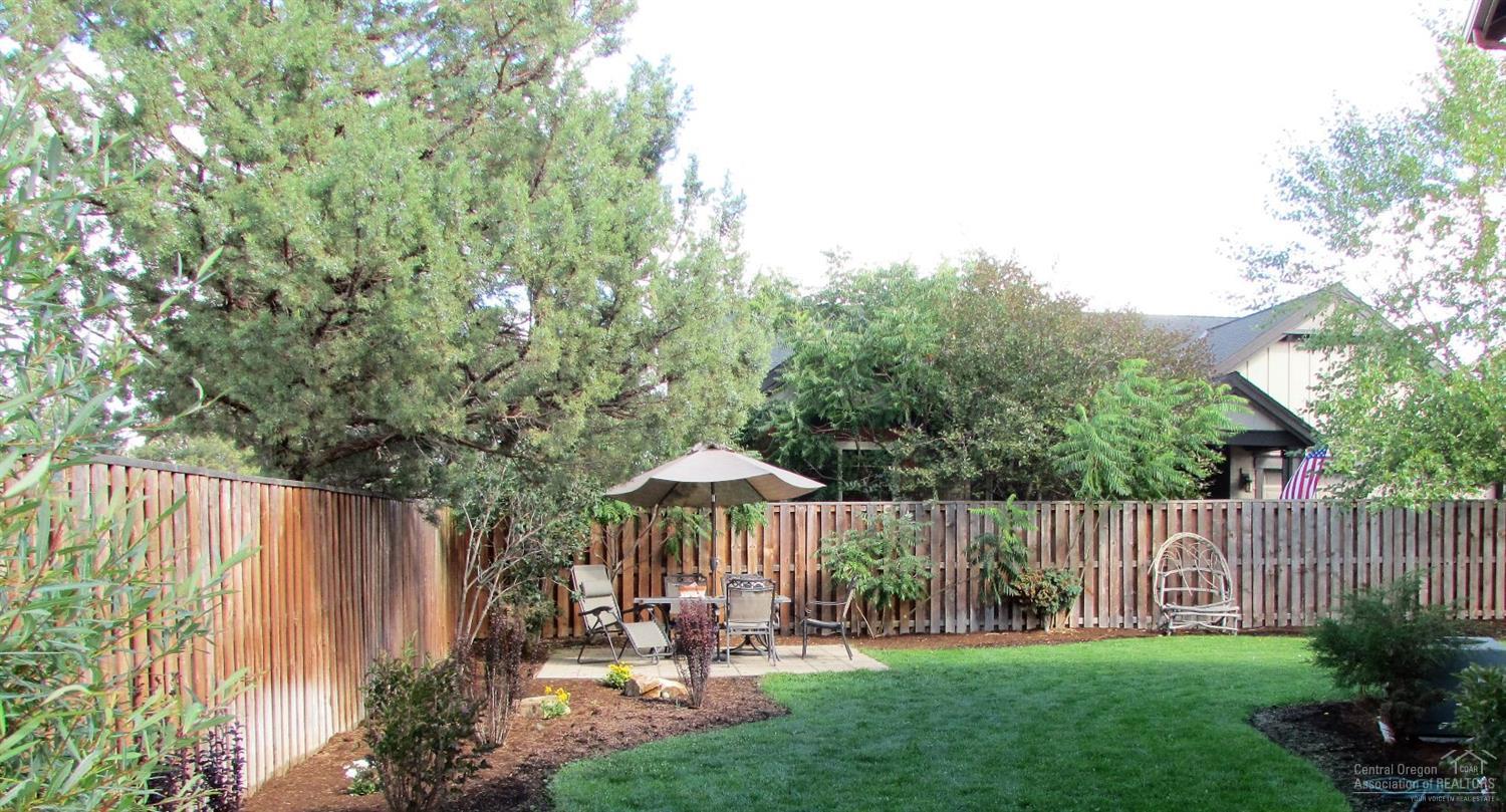 798 Northwest 28th Loop Redmond, OR 97756 - Photo 19 of 22 Additional Photo
