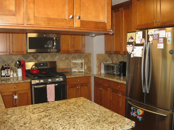 $2,395,000 | 1618-1620 Union Avenue, Redwood City, CA 94061