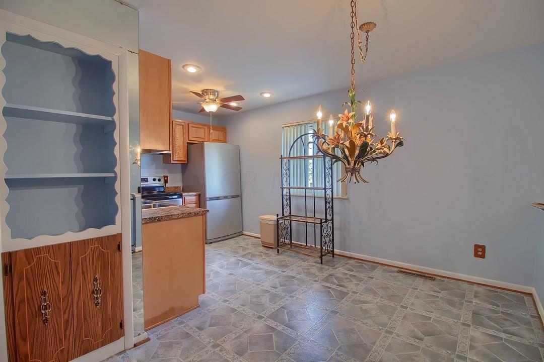 2739 Roxbury Road Columbus, OH 43219 - Photo 3 of 34 Gallery Image 3