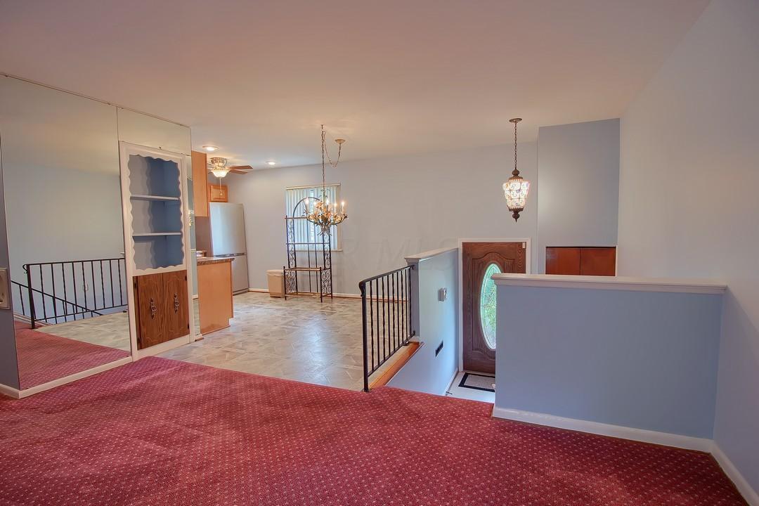 2739 Roxbury Road Columbus, OH 43219 - Photo 4 of 34 Gallery Image 4