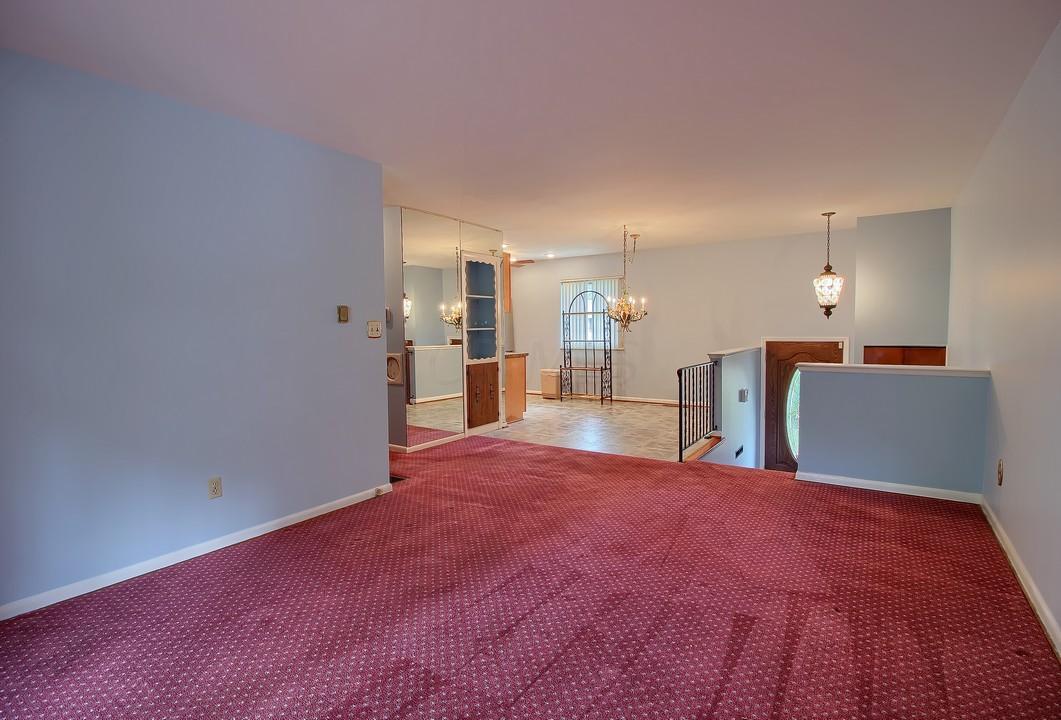 2739 Roxbury Road Columbus, OH 43219 - Photo 5 of 34 Gallery Image 5