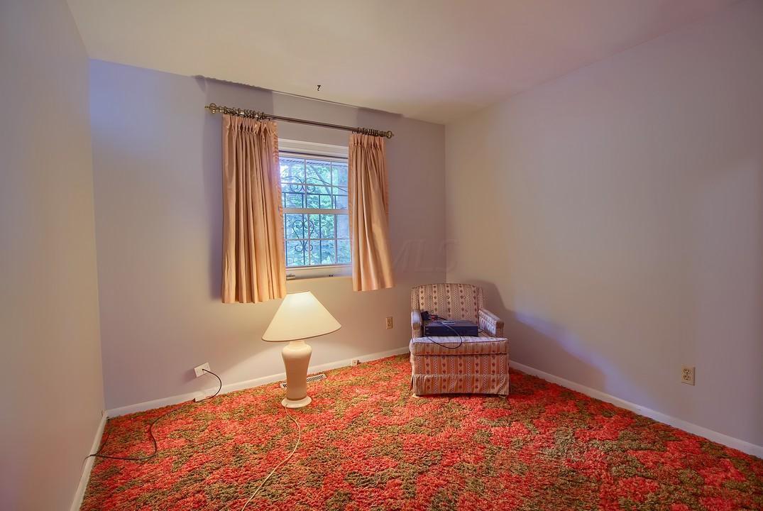 2739 Roxbury Road Columbus, OH 43219 - Photo 10 of 34 Gallery Image 10