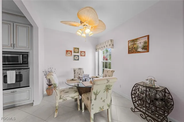 $725,000 | 871 Tanbark Drive, Unit 101, Naples, FL 34108