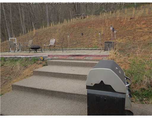 926 Wills Creek Road Elkview, WV 25071 - Photo 14 of 15 Patio/Deck.