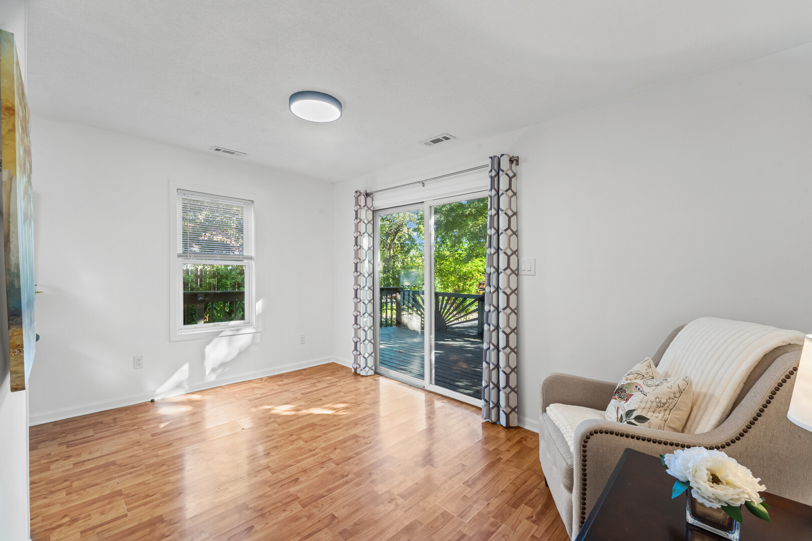 726 North Park Road Round Lake, IL 60073 - Photo 4 of 15 Gallery Image 4