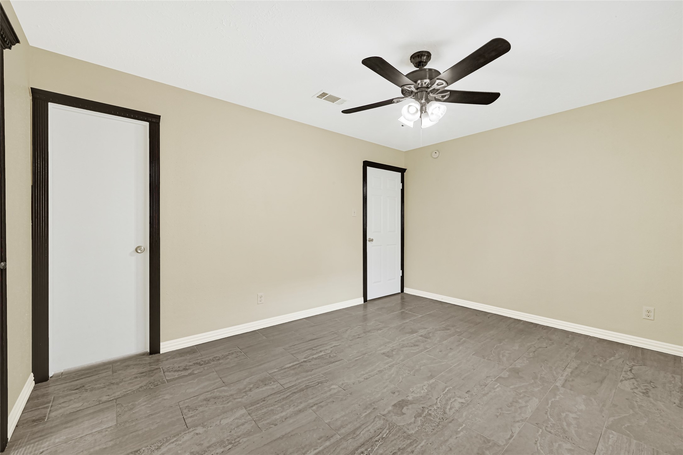 4806 Hickorygate Drive Spring, TX 77373 - Photo 17 of 21 Primary bedroom
