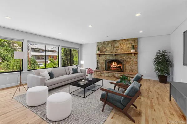 $15,000 | 27 Stone Cabin Road, New Rochelle, NY 10801