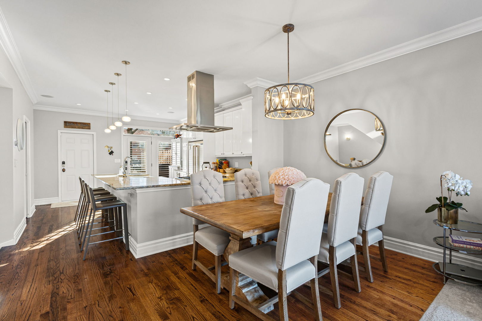 227 West Goethe Street Chicago, IL 60610 - Photo 6 of 34