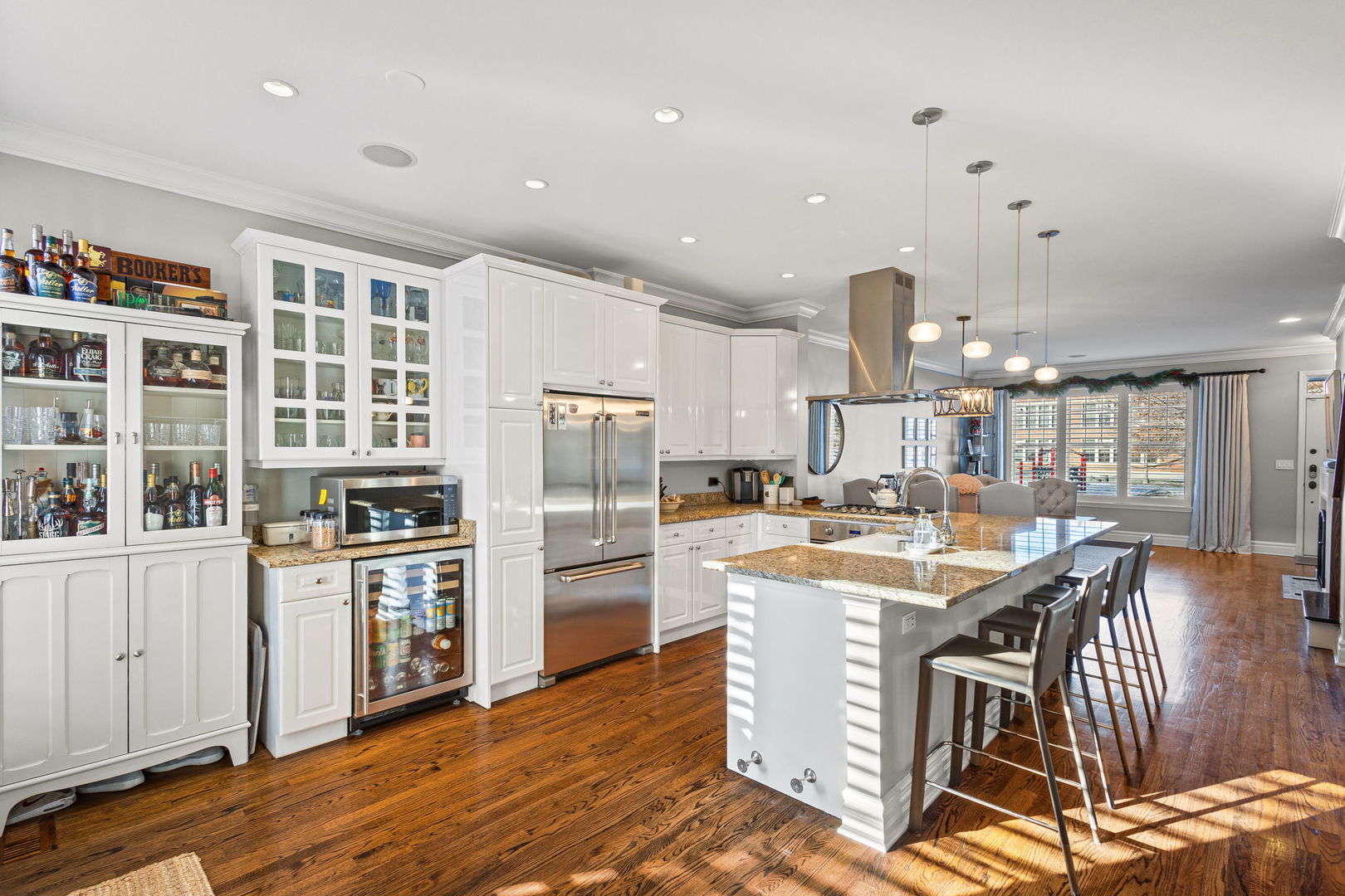 227 West Goethe Street Chicago, IL 60610 - Photo 7 of 34