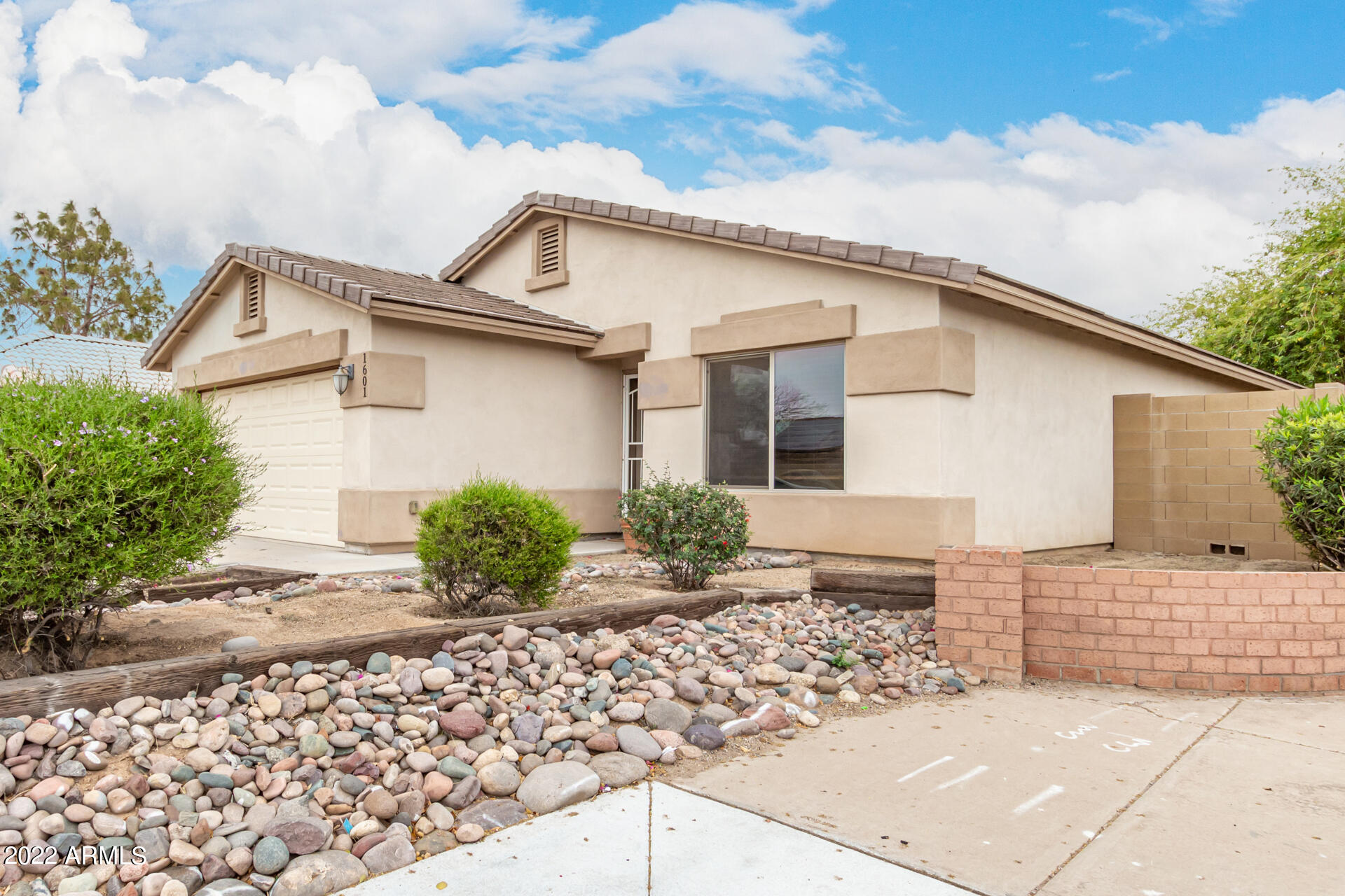 1601 East Darrel Road Phoenix, AZ 85042 - Photo 12 of 32 0005-5 - Darrel