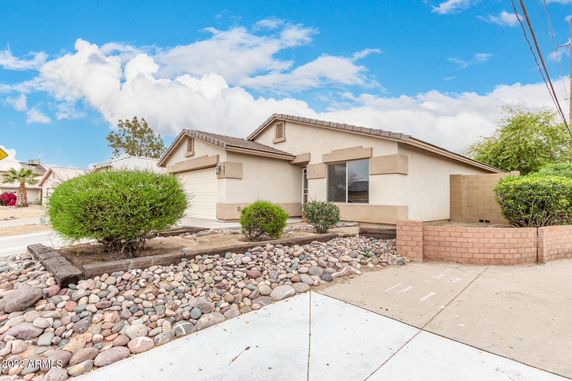 1601 East Darrel Road Phoenix, AZ 85042 - Photo 13 of 32 0006-6 - Darrel