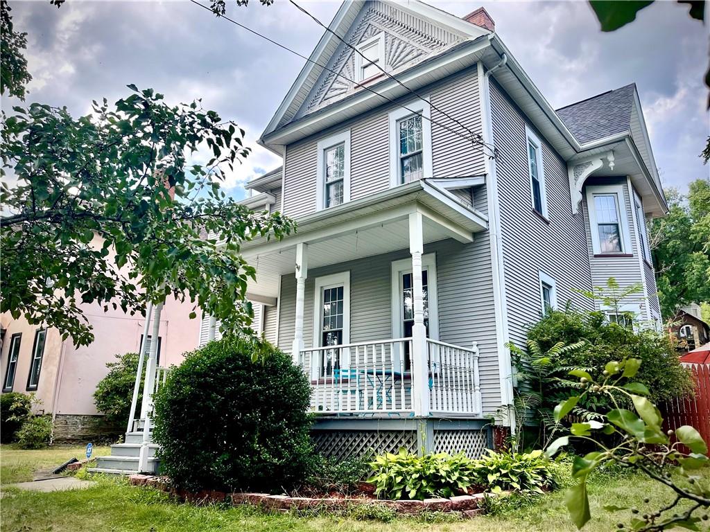 224 West Pearl Street Butler, PA 16001 - Photo 2 of 30 front view of a house