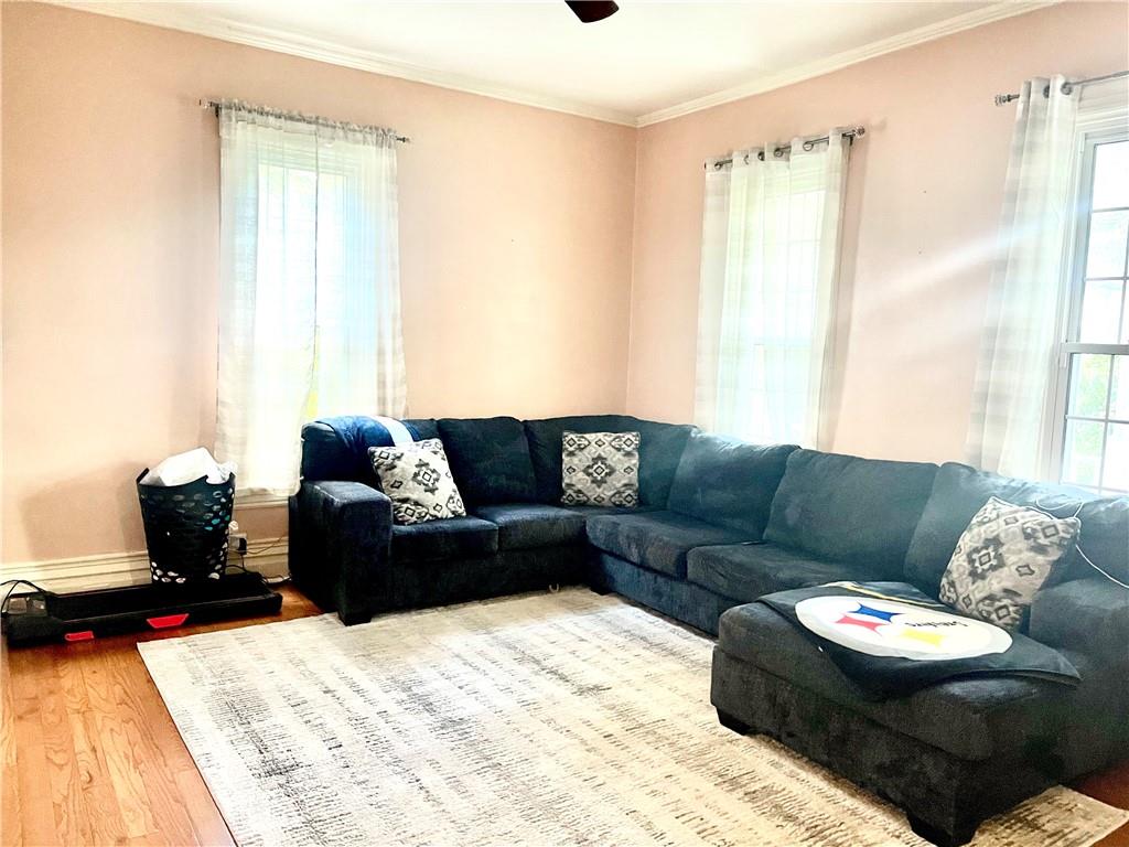 224 West Pearl Street Butler, PA 16001 - Photo 4 of 30 a living room with furniture and a couch