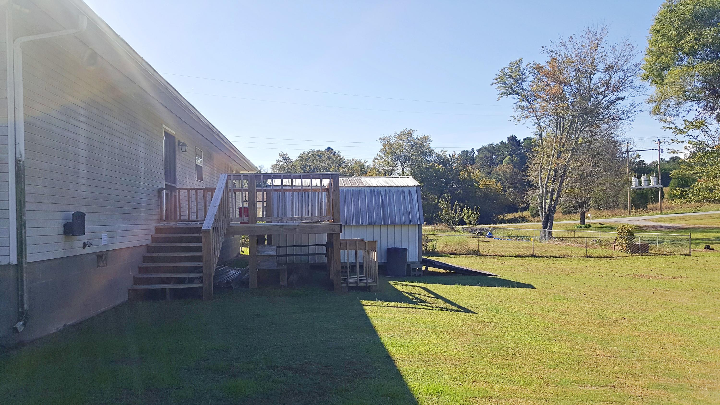 135 Circle Valley Circle Decatur, TN 37322 - Photo 8 of 36 20181024_120559