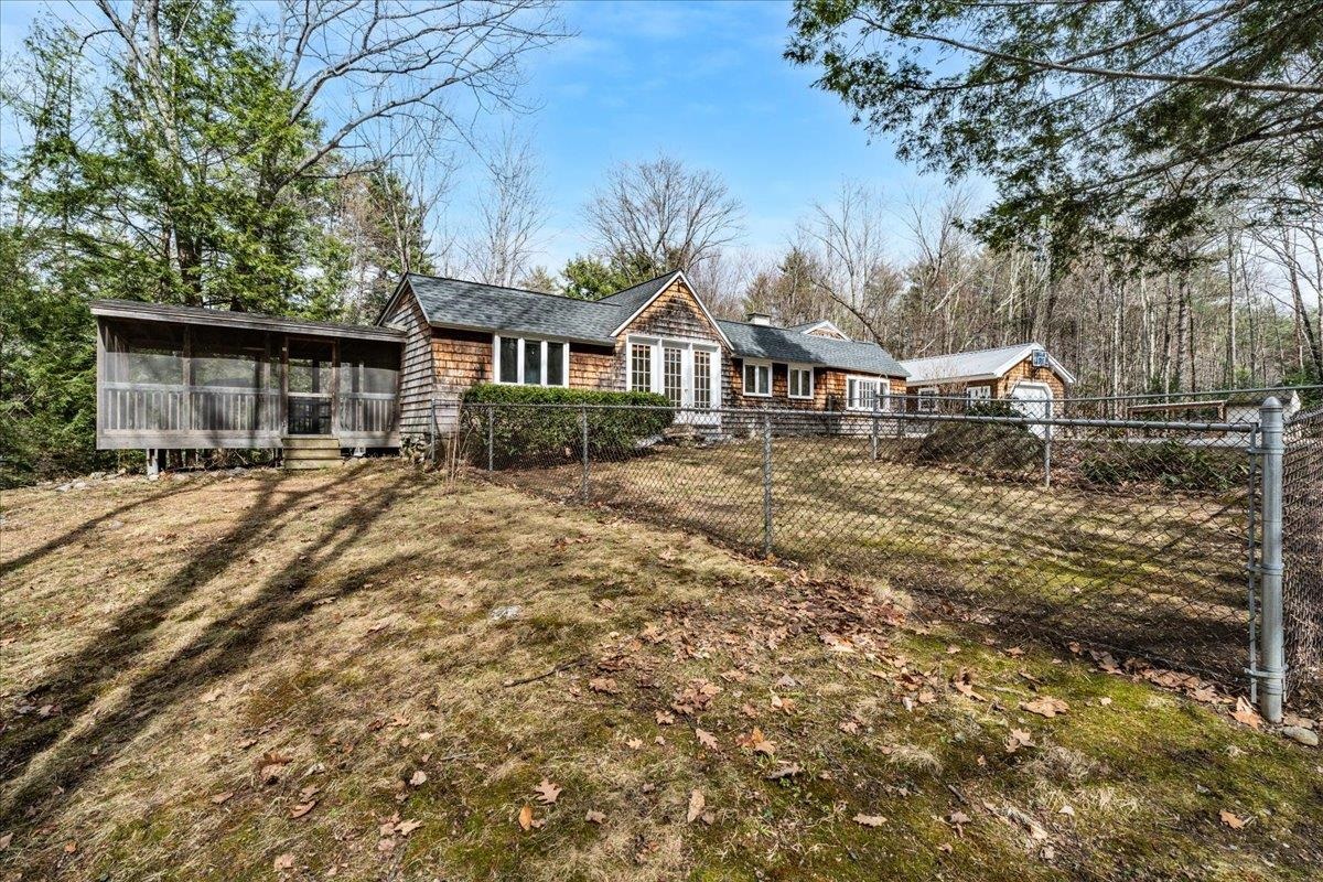 341 Flanders Road Henniker, NH 03242 - Photo 31 of 52