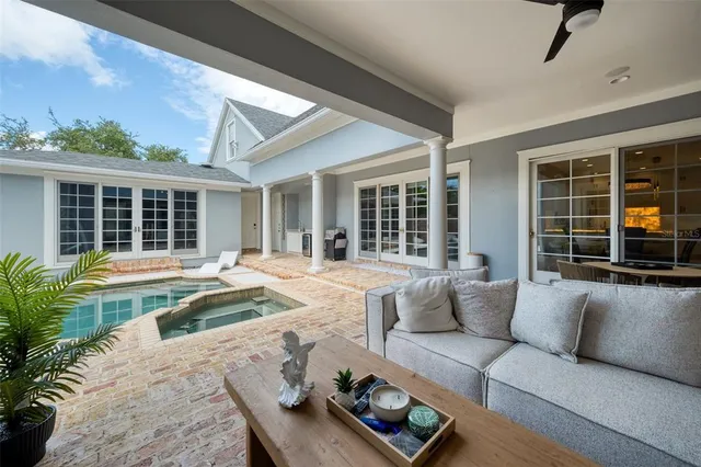 a picture of floor plan