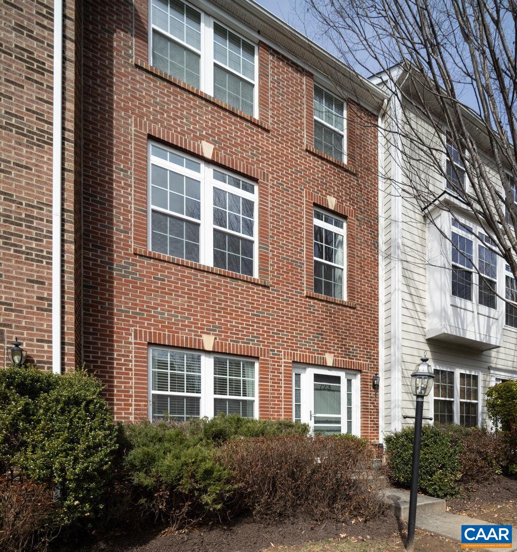 723 Rainier Road Charlottesville, VA 22903 - Photo 1 of 29 Gallery Image 1