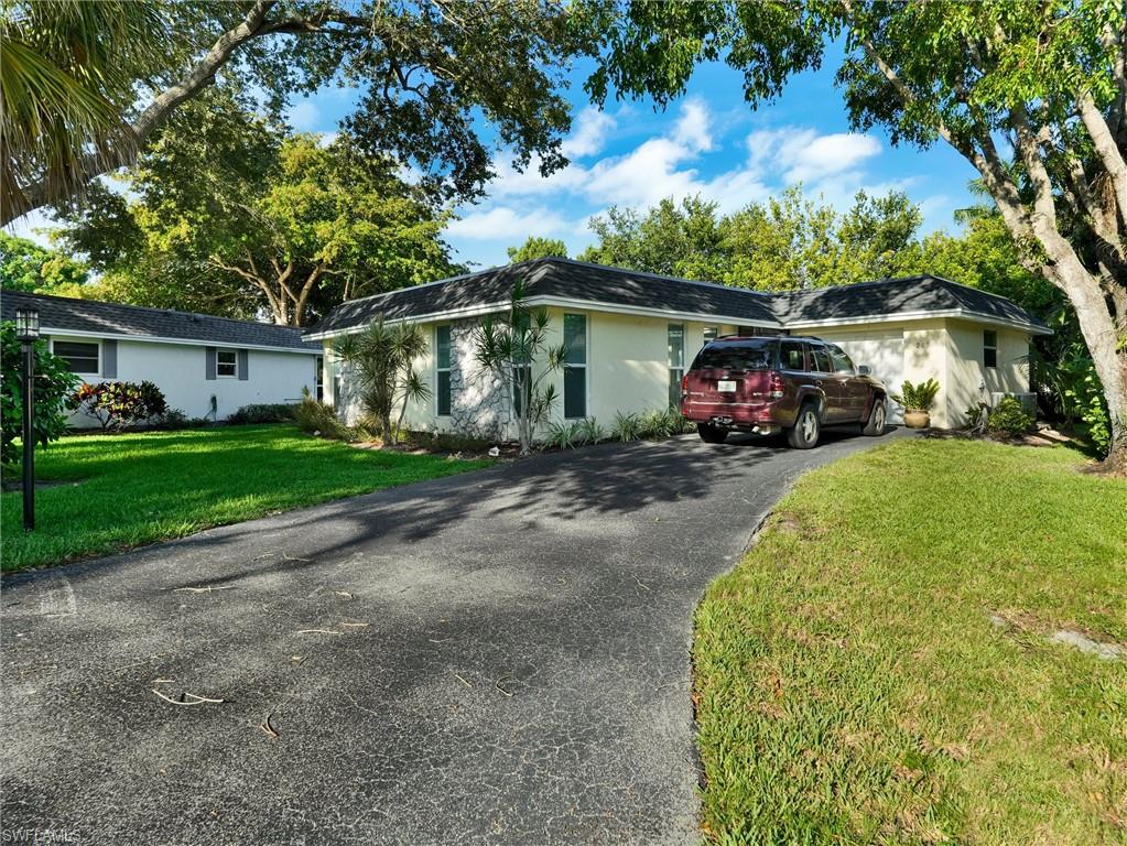 205 Georgetown Boulevard, Unit 23 Naples, FL 34112 - Photo 3 of 42