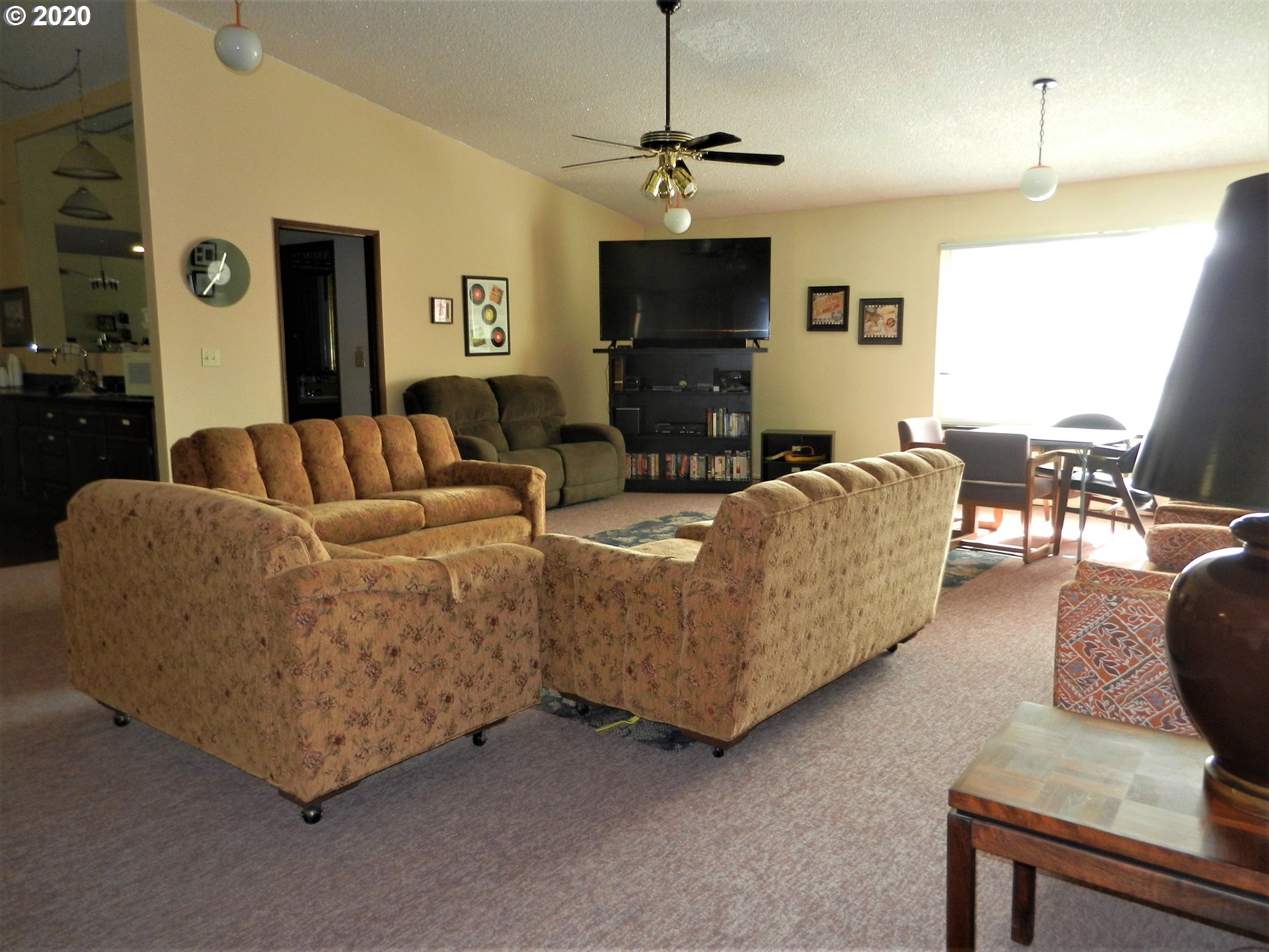 950 Evergreen Road, Unit 326 Woodburn, OR 97071 - Photo 19 of 27