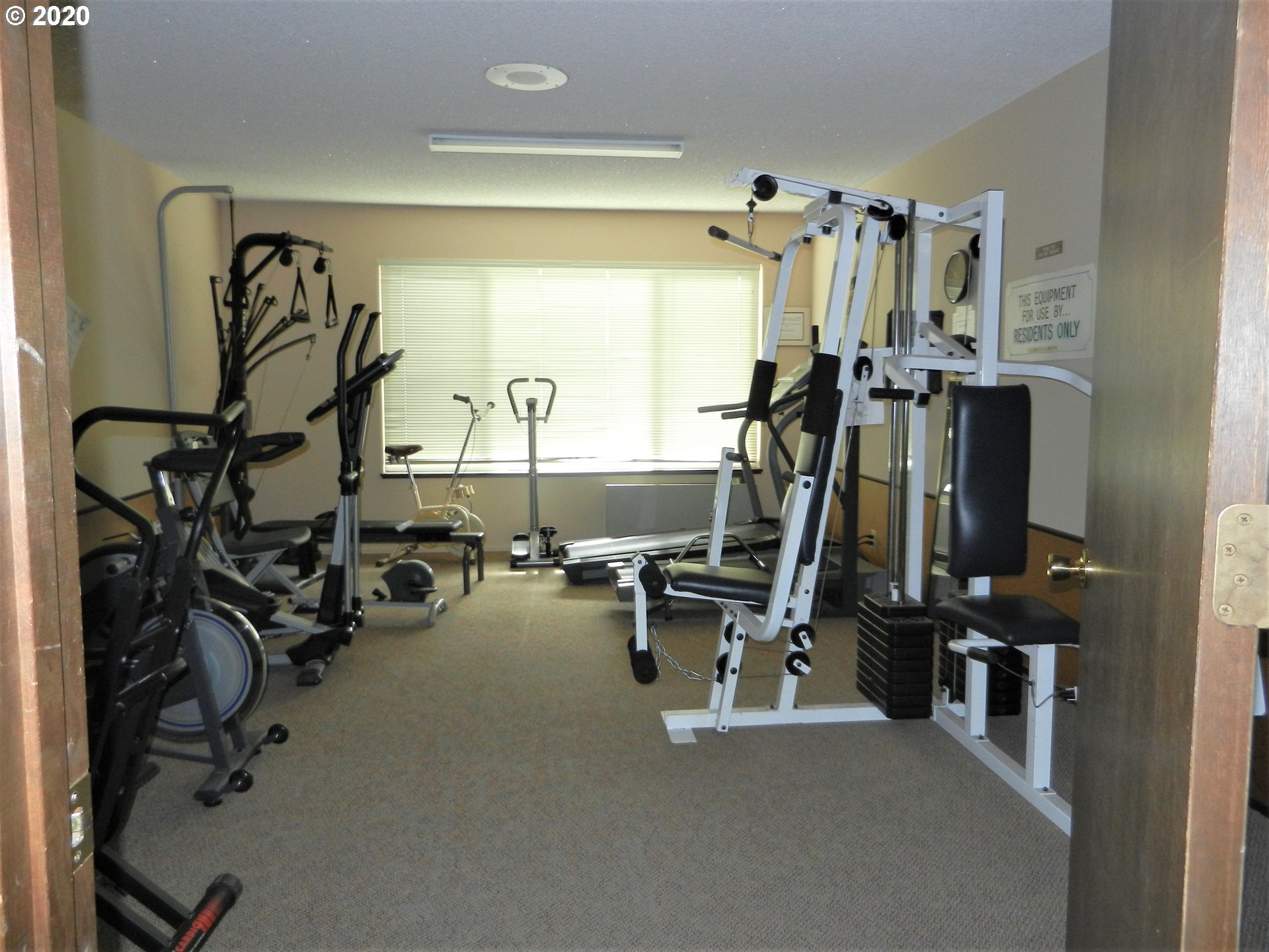 950 Evergreen Road, Unit 326 Woodburn, OR 97071 - Photo 22 of 27