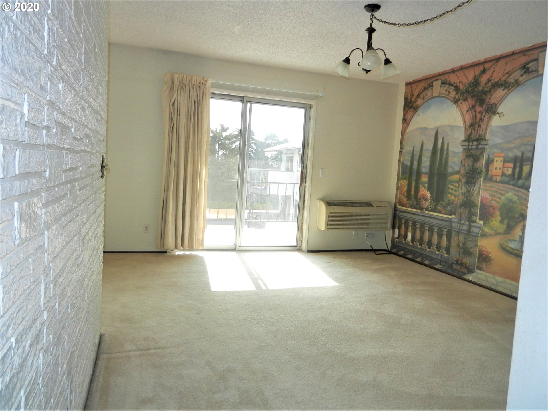 950 Evergreen Road, Unit 326 Woodburn, OR 97071 - Photo 7 of 27