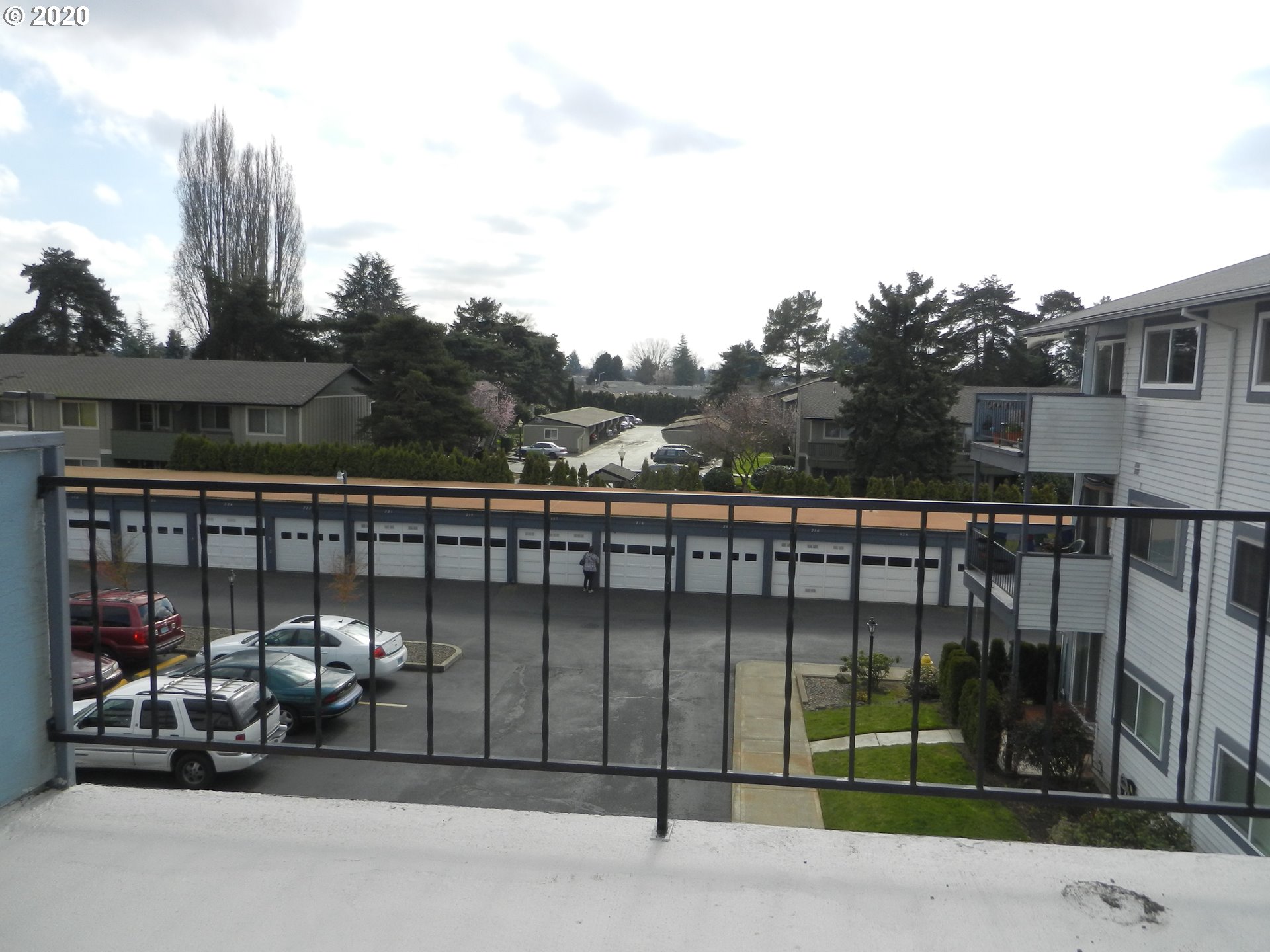 950 Evergreen Road, Unit 326 Woodburn, OR 97071 - Photo 8 of 27