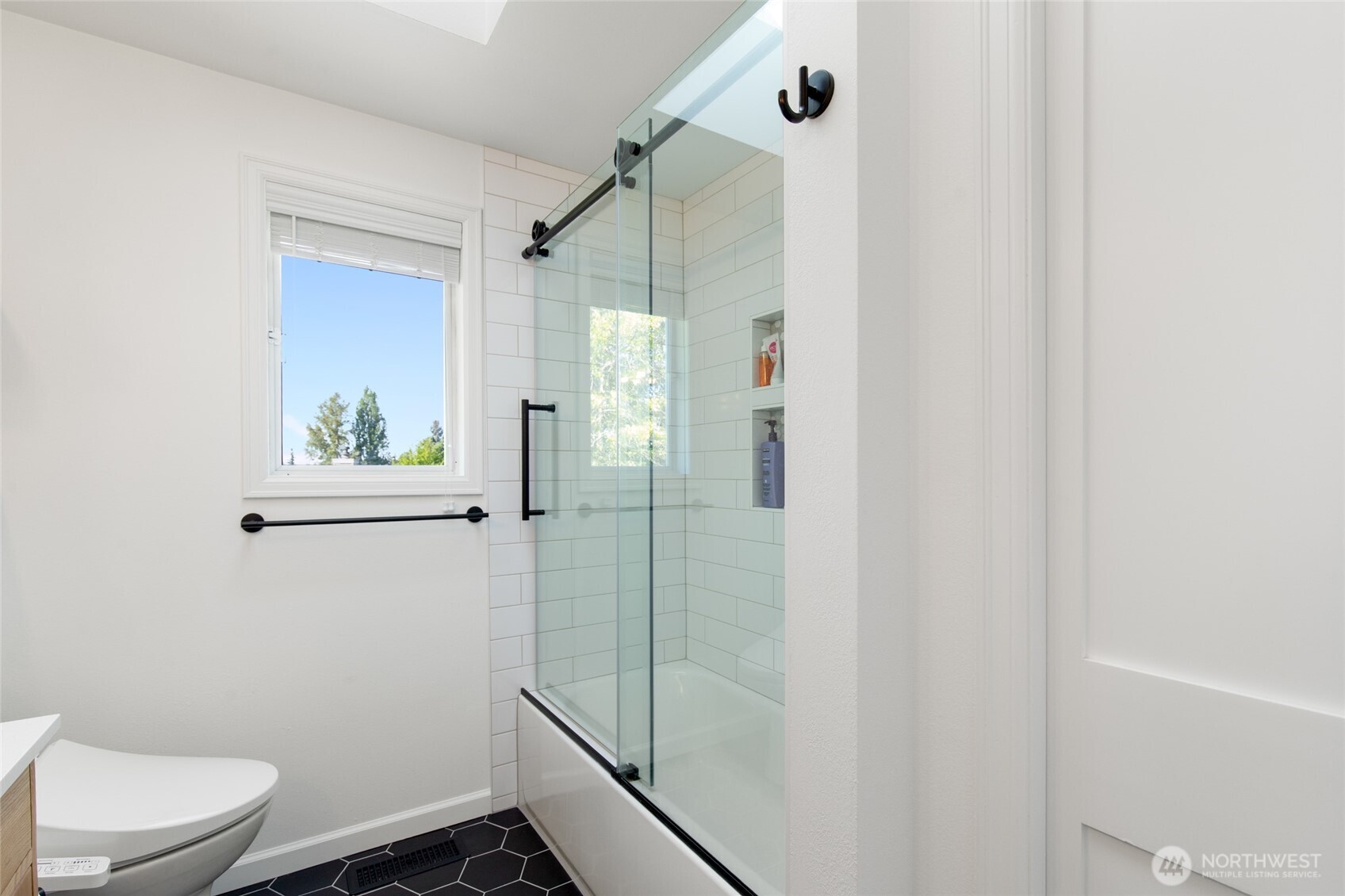 2423 240th Street Southeast Bothell, WA 98021 - Photo 30 of 40