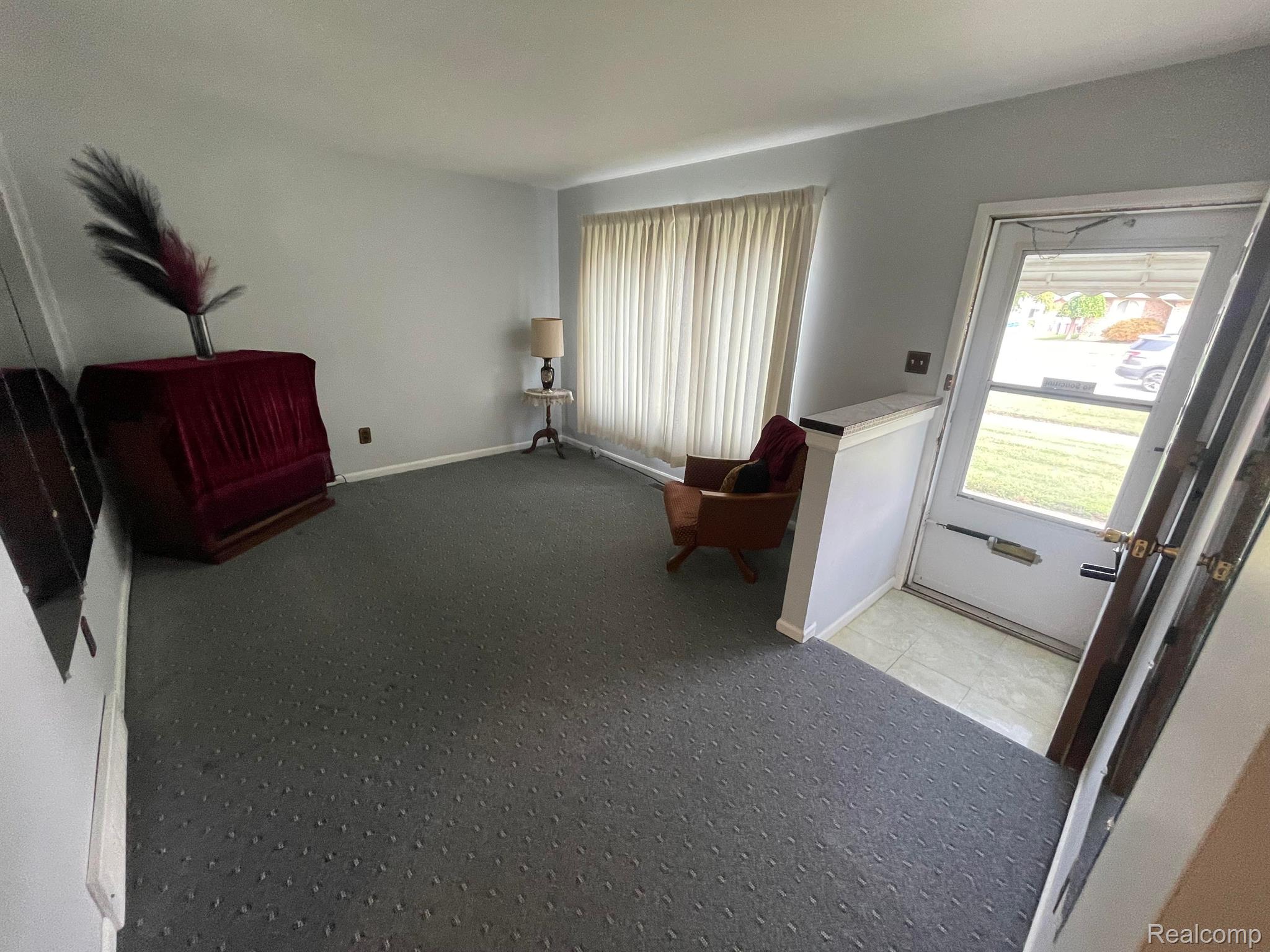14144 Martin Road Warren, MI 48088 - Photo 6 of 17 Gallery Image 6