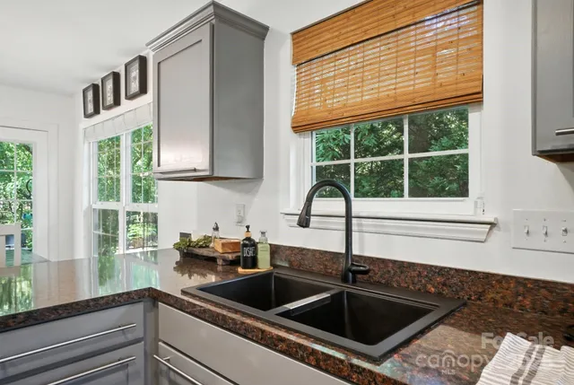 $399,900 | 11419 Vista Haven Drive, Charlotte, NC 28226