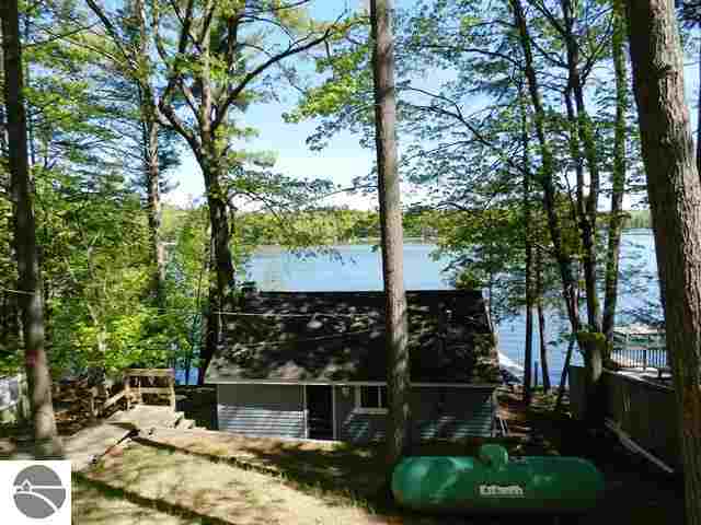 4403 Greilick Road Traverse City, MI 49696 - Photo 37 of 47 1801754-36.JPG