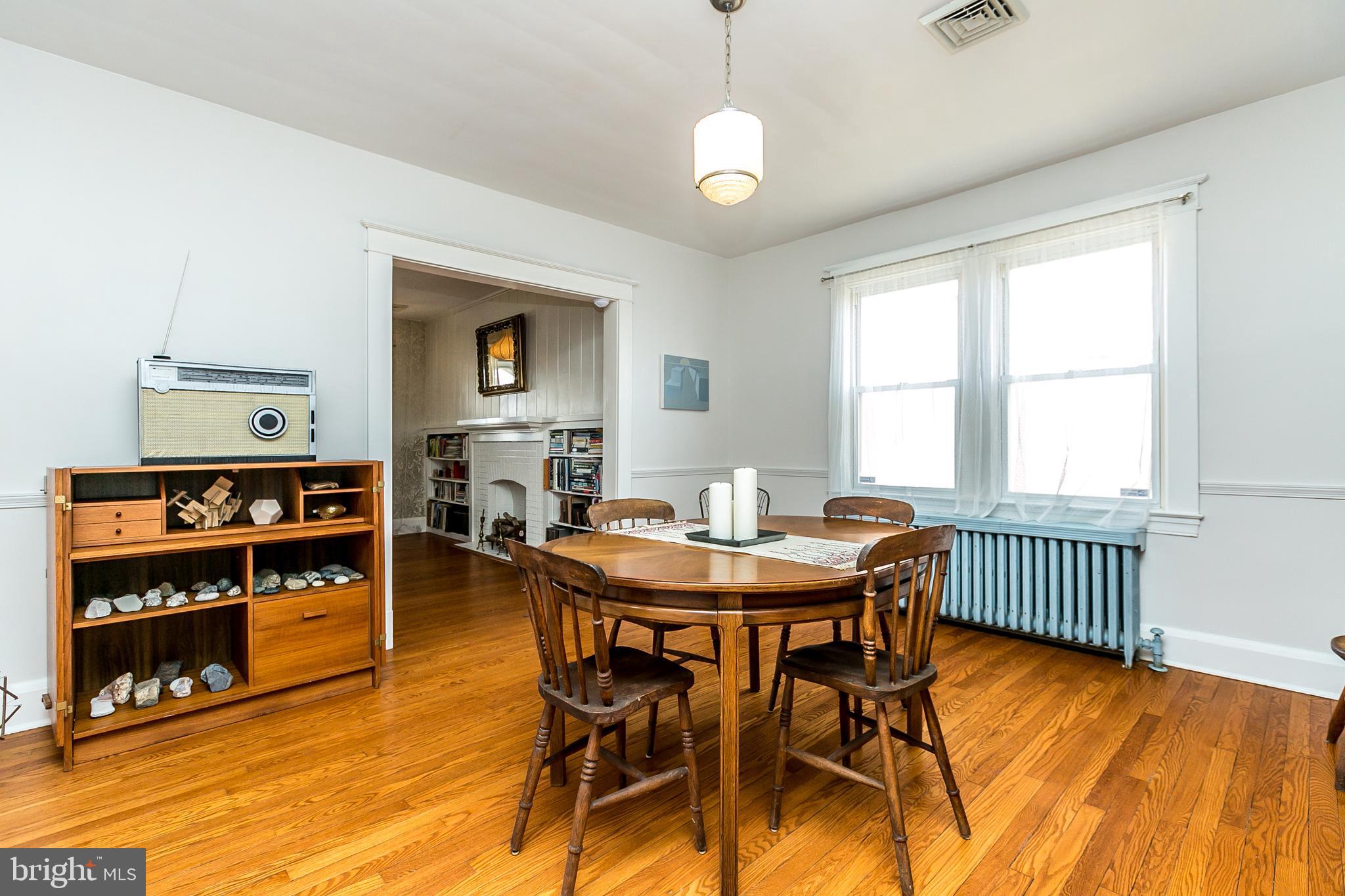 4409 Harcourt Road Baltimore, MD 21214 - Photo 14 of 40 Separate dining room