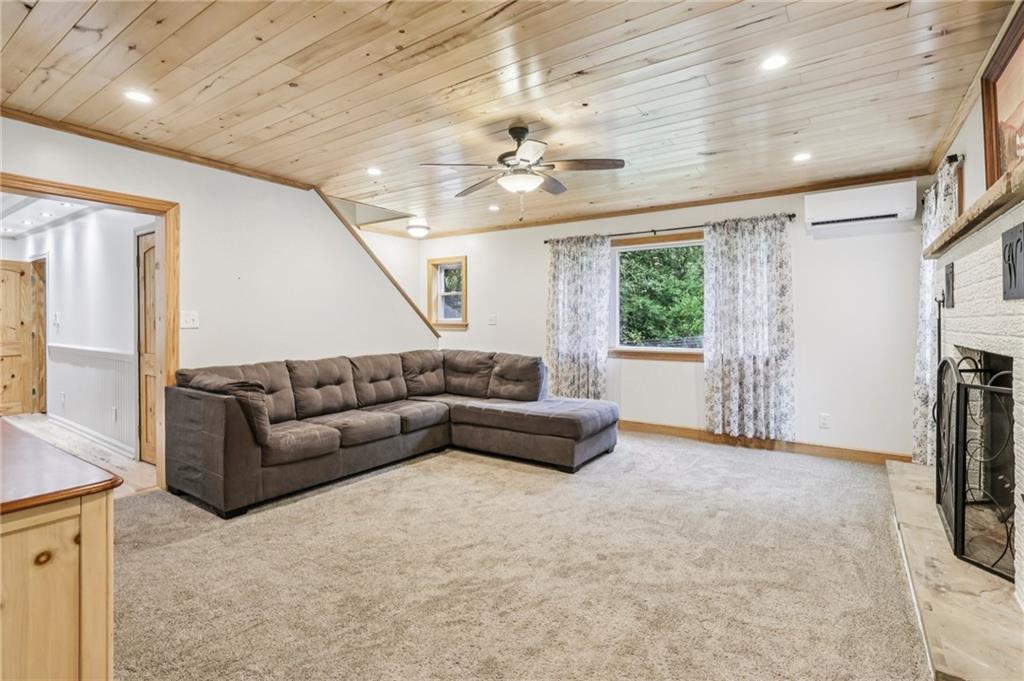 1751 Kennerdell Road Polk, PA 16342 - Photo 5 of 47 Gallery Image 5