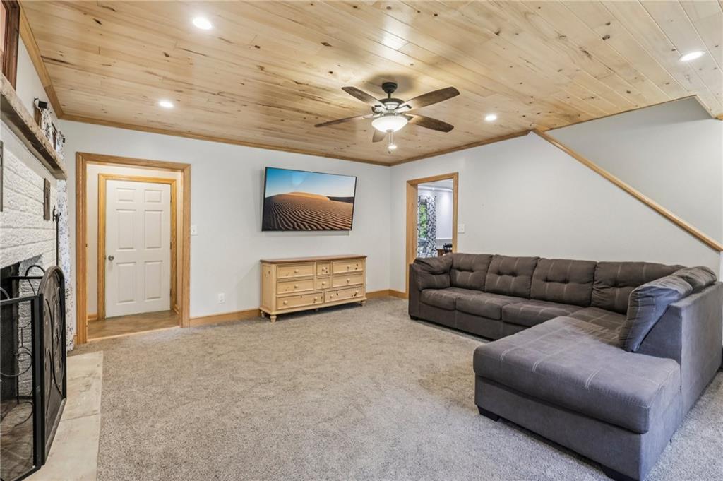 1751 Kennerdell Road Polk, PA 16342 - Photo 7 of 47 Gallery Image 7