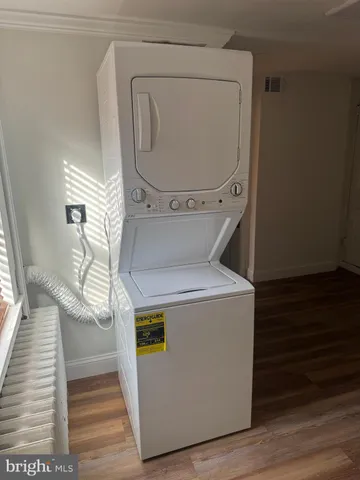 $1,900 | 10 Wirt Street Northwest, Leesburg, VA 20176