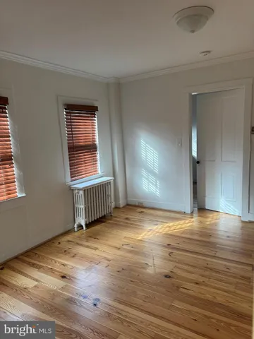 $1,900 | 10 Wirt Street Northwest, Leesburg, VA 20176